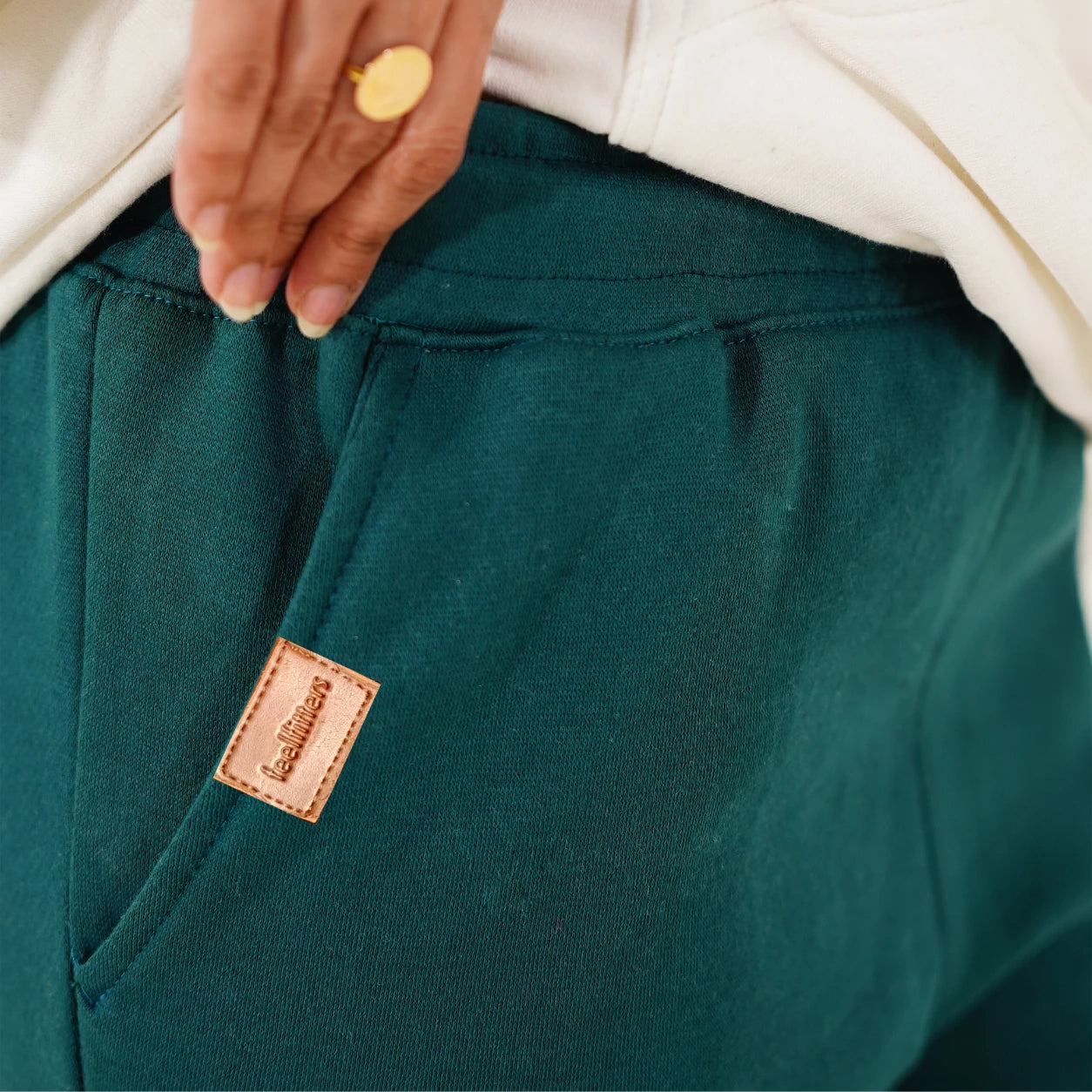 EMERALD GREEN-BAGGY SWEATPANT